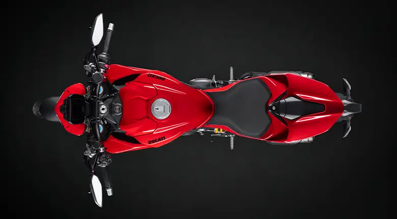 Ein rotes Ducati Streetfighter V2 Motorrad von oben.
