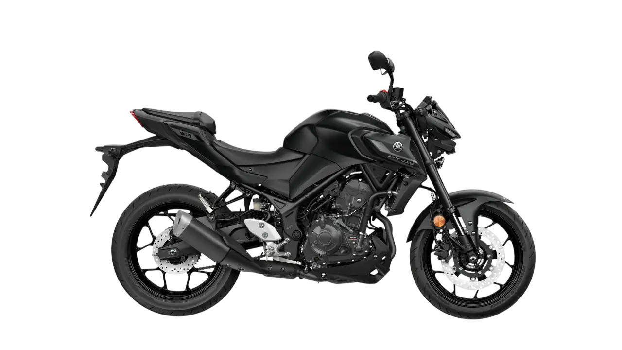 Eine schwarze Yamaha MT320 von der Seite auf transparentem Hintergrund.