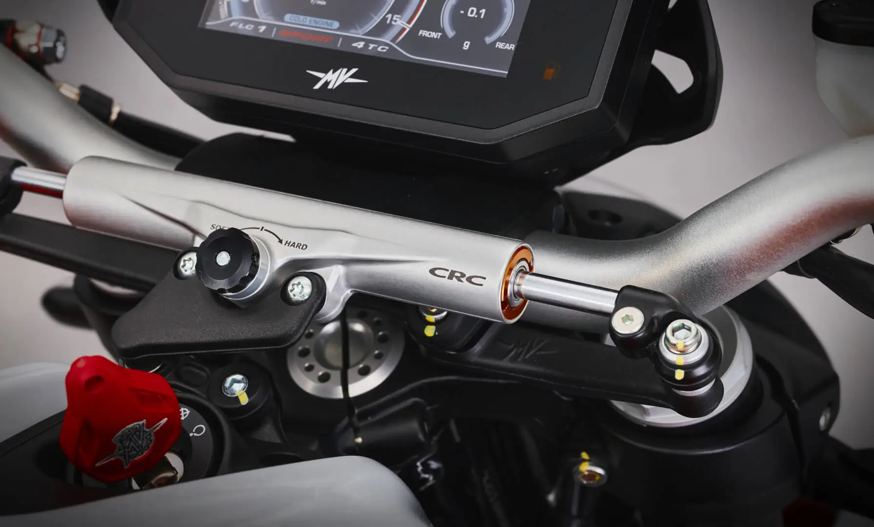Lenker und Armaturen einer MV Agusta Brutale RR.